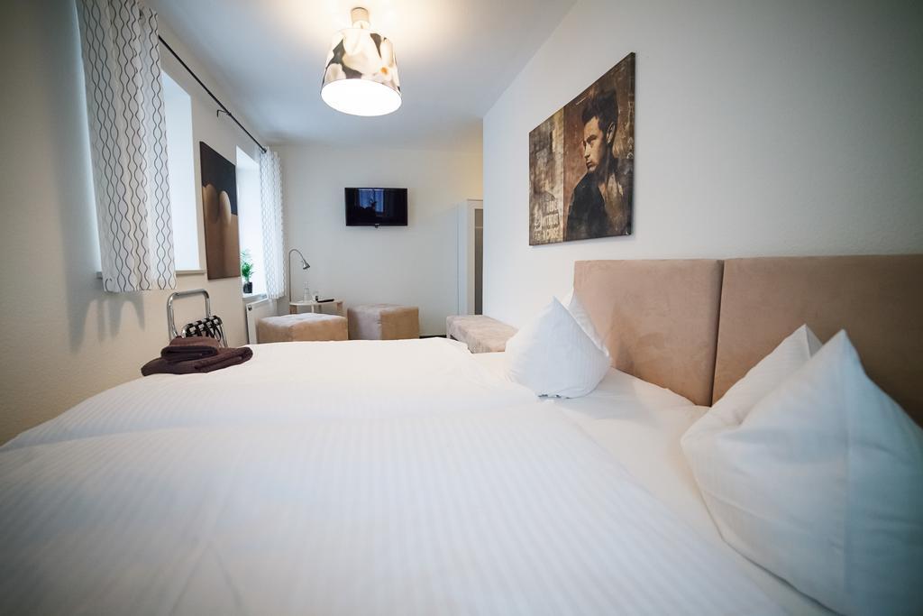 Cityhotel Jena Am Paradies Habitación foto